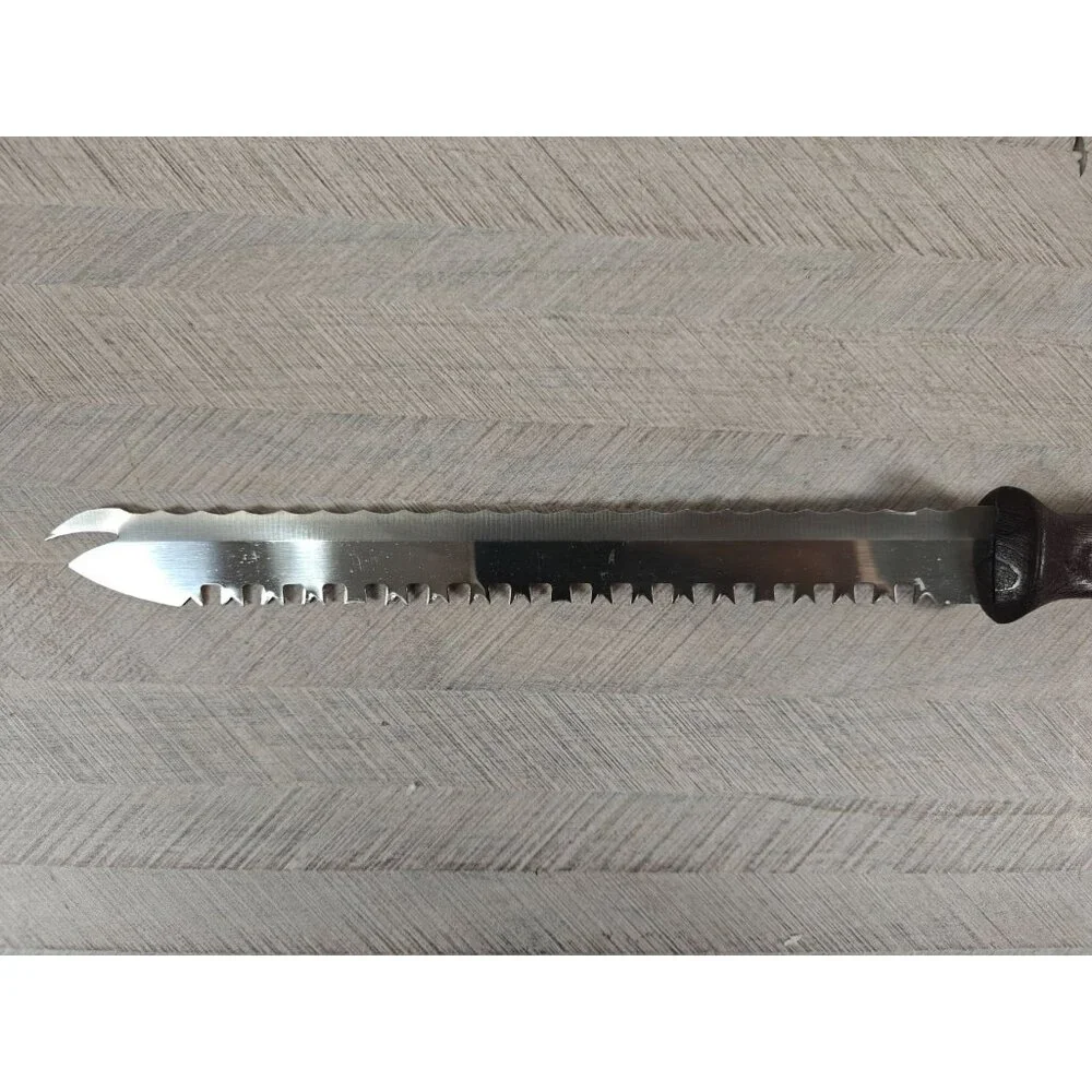 Quikut crafted carving